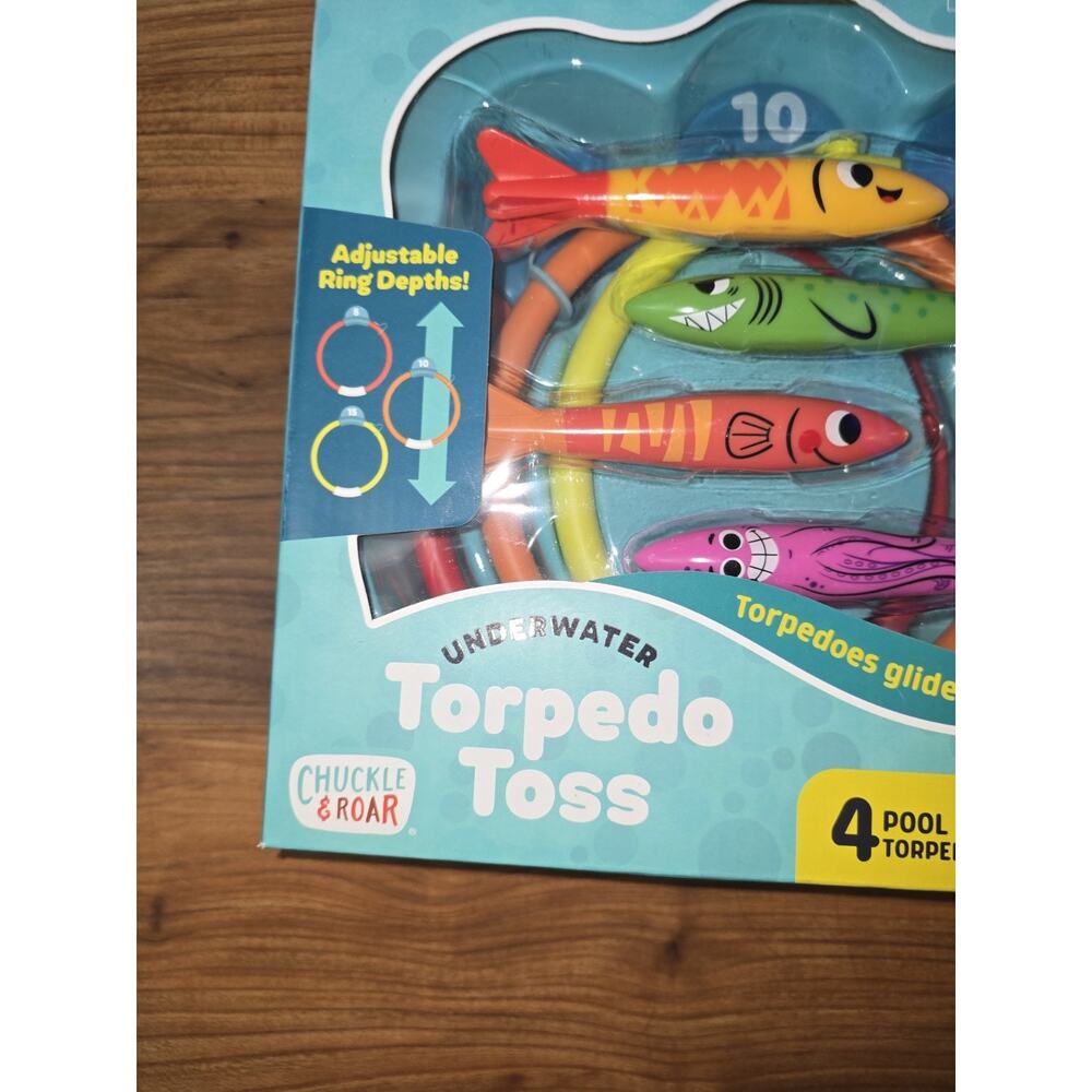 Chuckle & Roar - Underwater Torpedo Toss - Outdoor Water Play - Includes Thro... - Picture 2 of 4